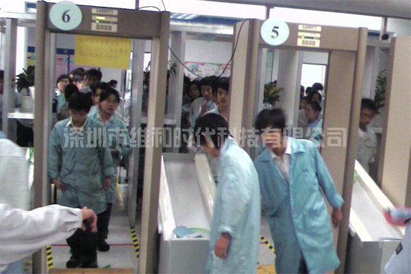 名碩電腦集團(tuán)采用5臺(tái)進(jìn)口安檢門[圖文]